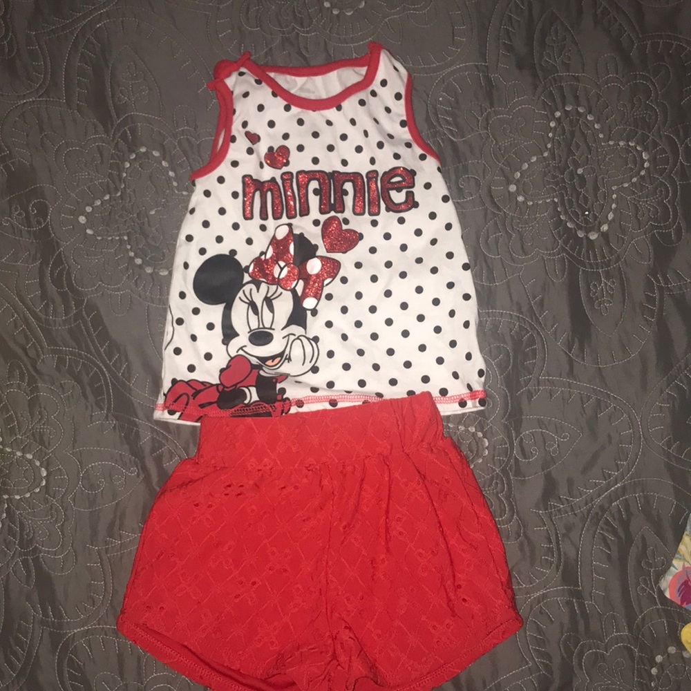 Minnie Mouse Outfit
